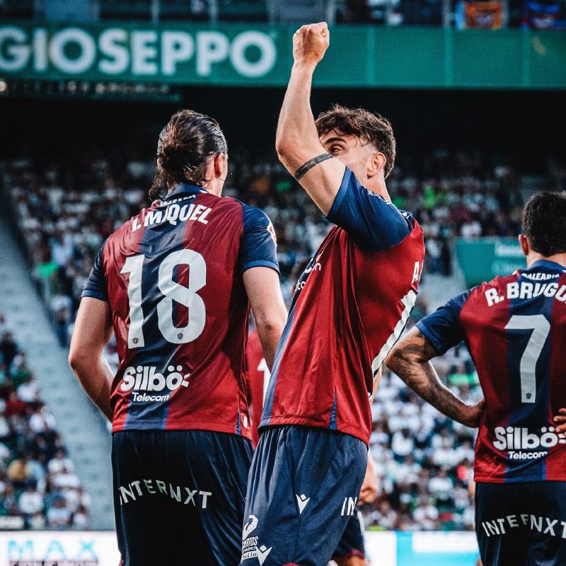 Alex Forés vs Elche CF